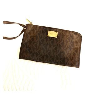 MK Wristlet